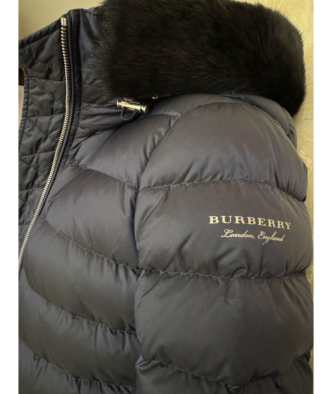 BURBERRY Темно-синий полиэстеровый пуховик, фото 4
