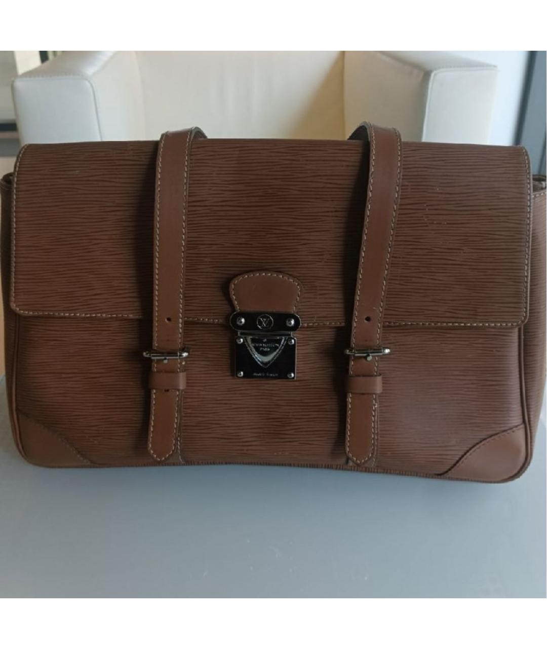 LOUIS VUITTON Коричневая кожаная сумка с короткими ручками, фото 6