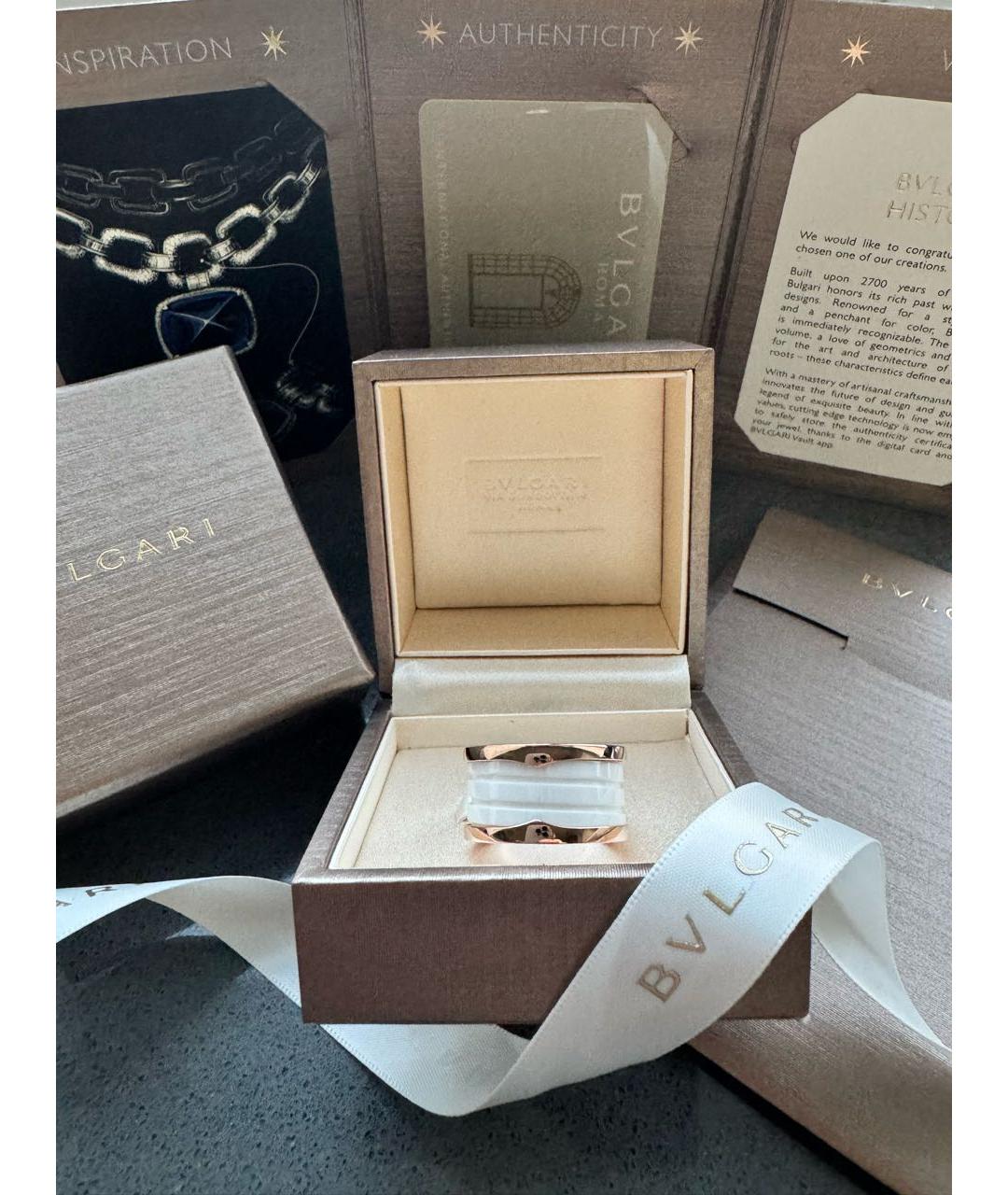 BVLGARI Белое кольцо из розового золота, фото 2