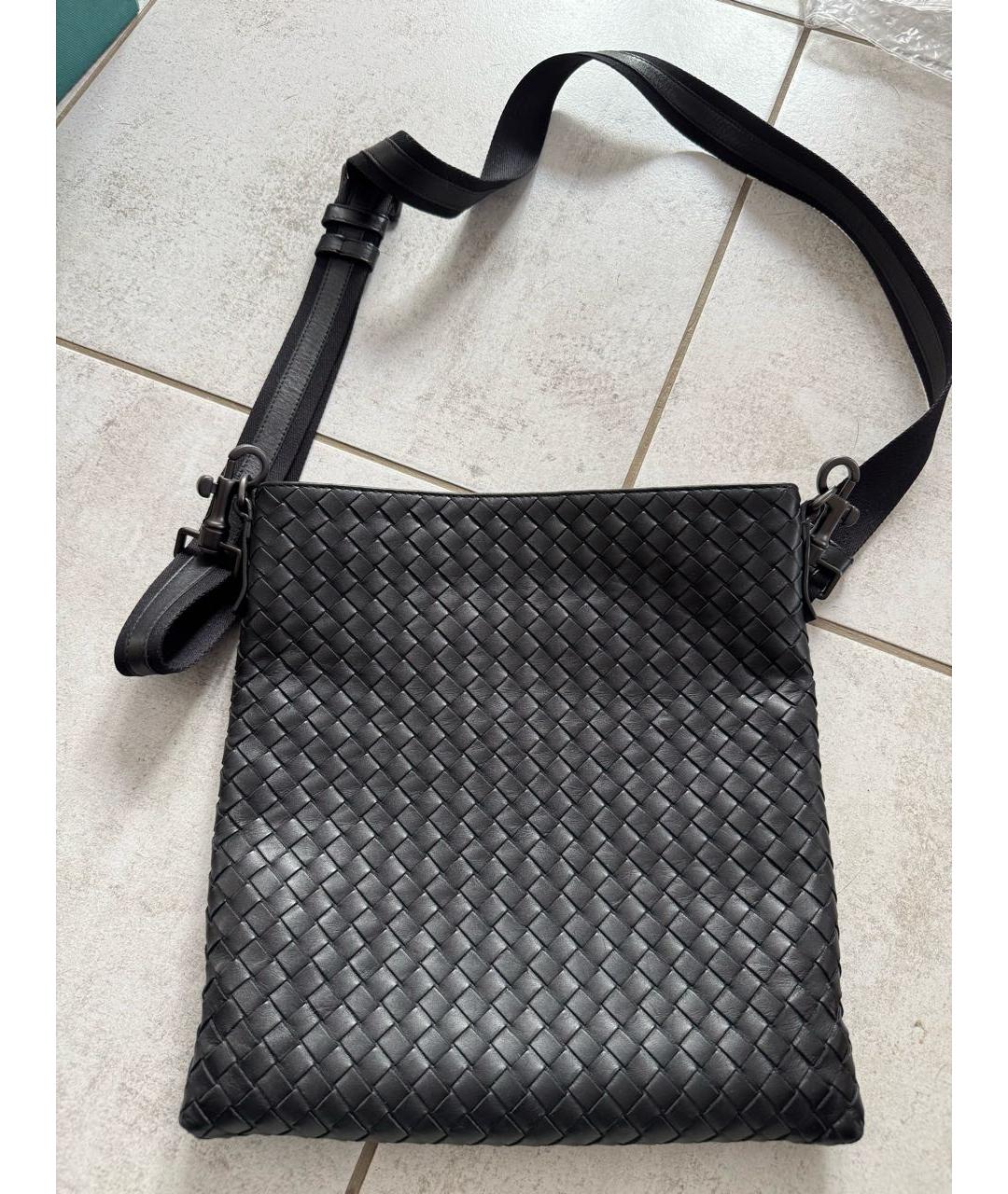BOTTEGA VENETA Черная кожаная сумка на плечо, фото 2
