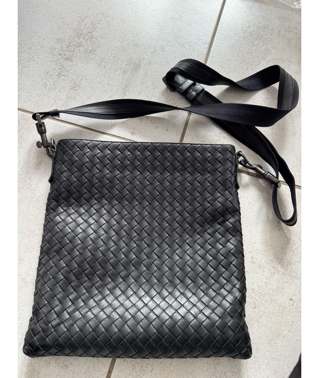 BOTTEGA VENETA Черная кожаная сумка на плечо, фото 7