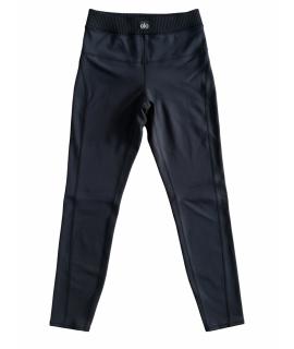 ALO YOGA Спортивные брюки и шорты