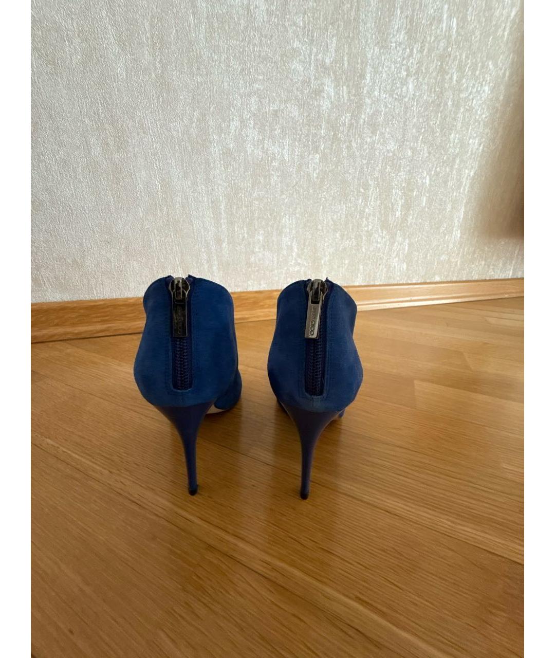 JIMMY CHOO Синие замшевые ботильоны, фото 3