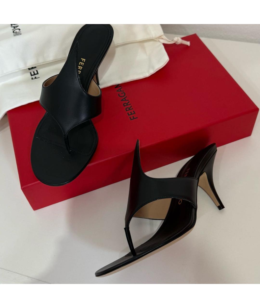FERRAGAMO Черные кожаные мюли, фото 5