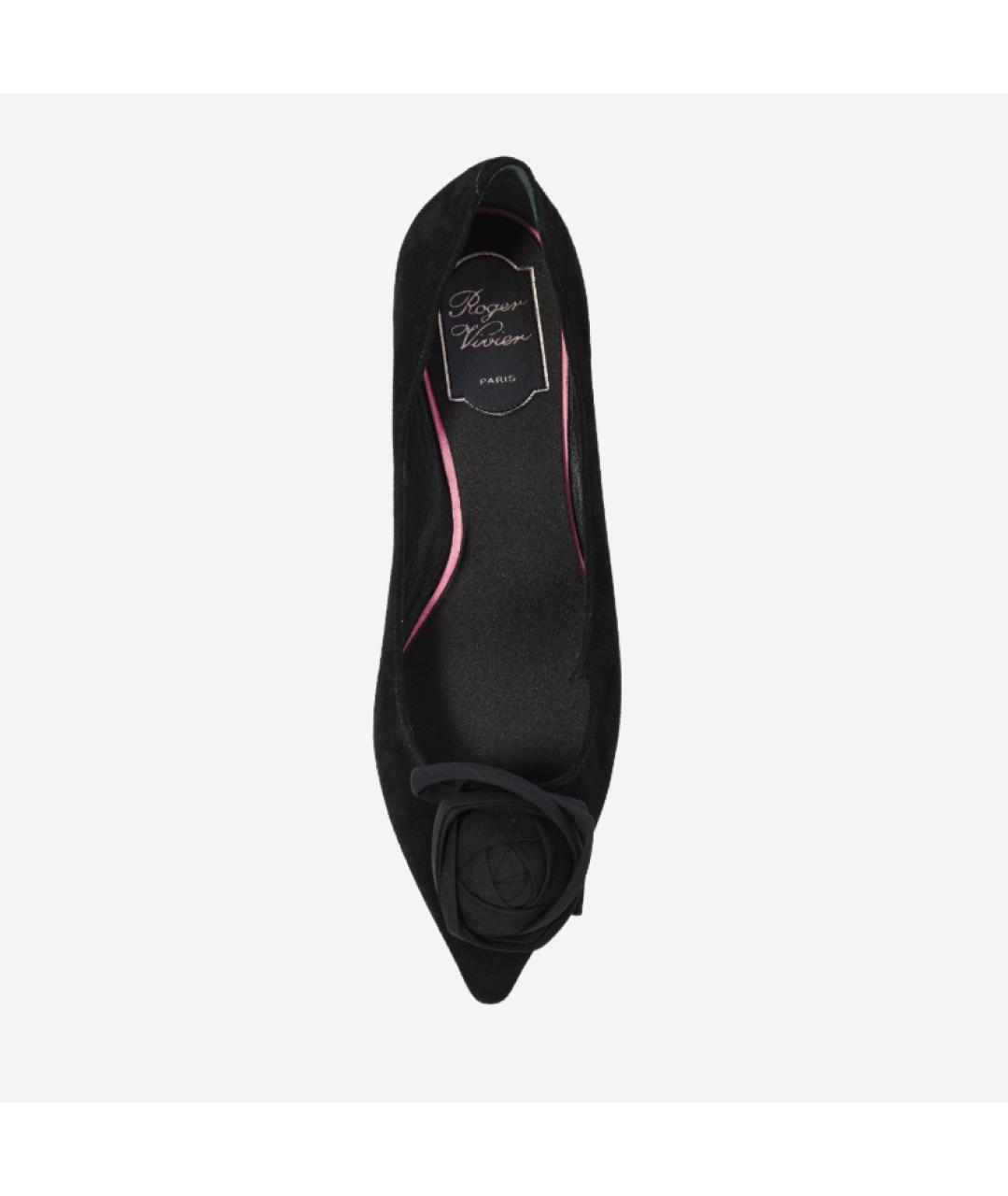 ROGER VIVIER Черные замшевые балетки, фото 4
