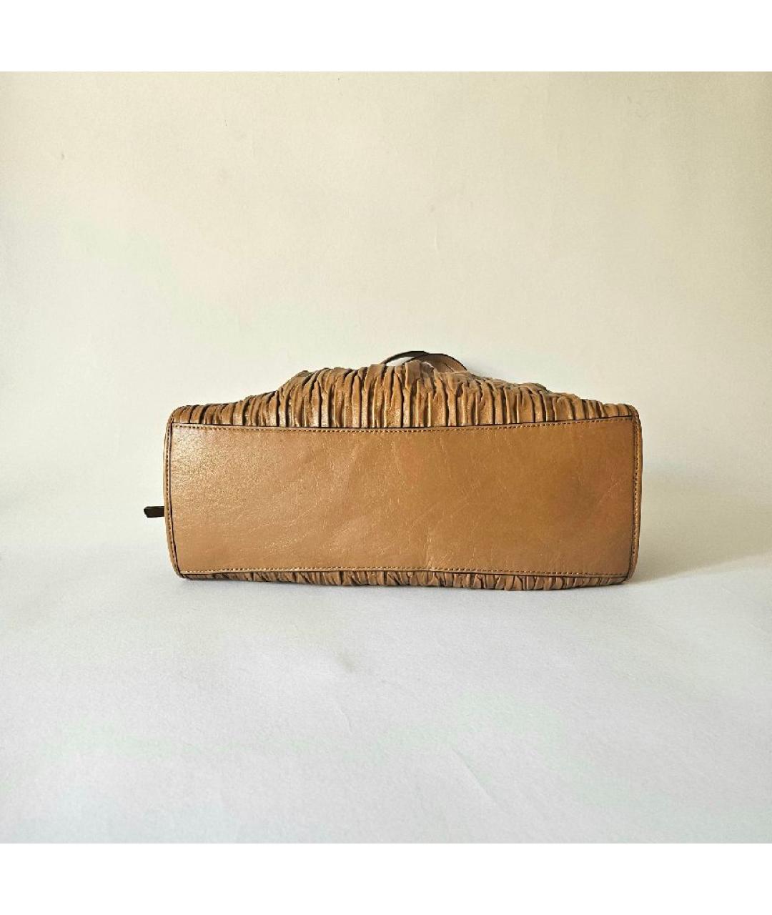 COACH Коричневая кожаная сумка через плечо, фото 2