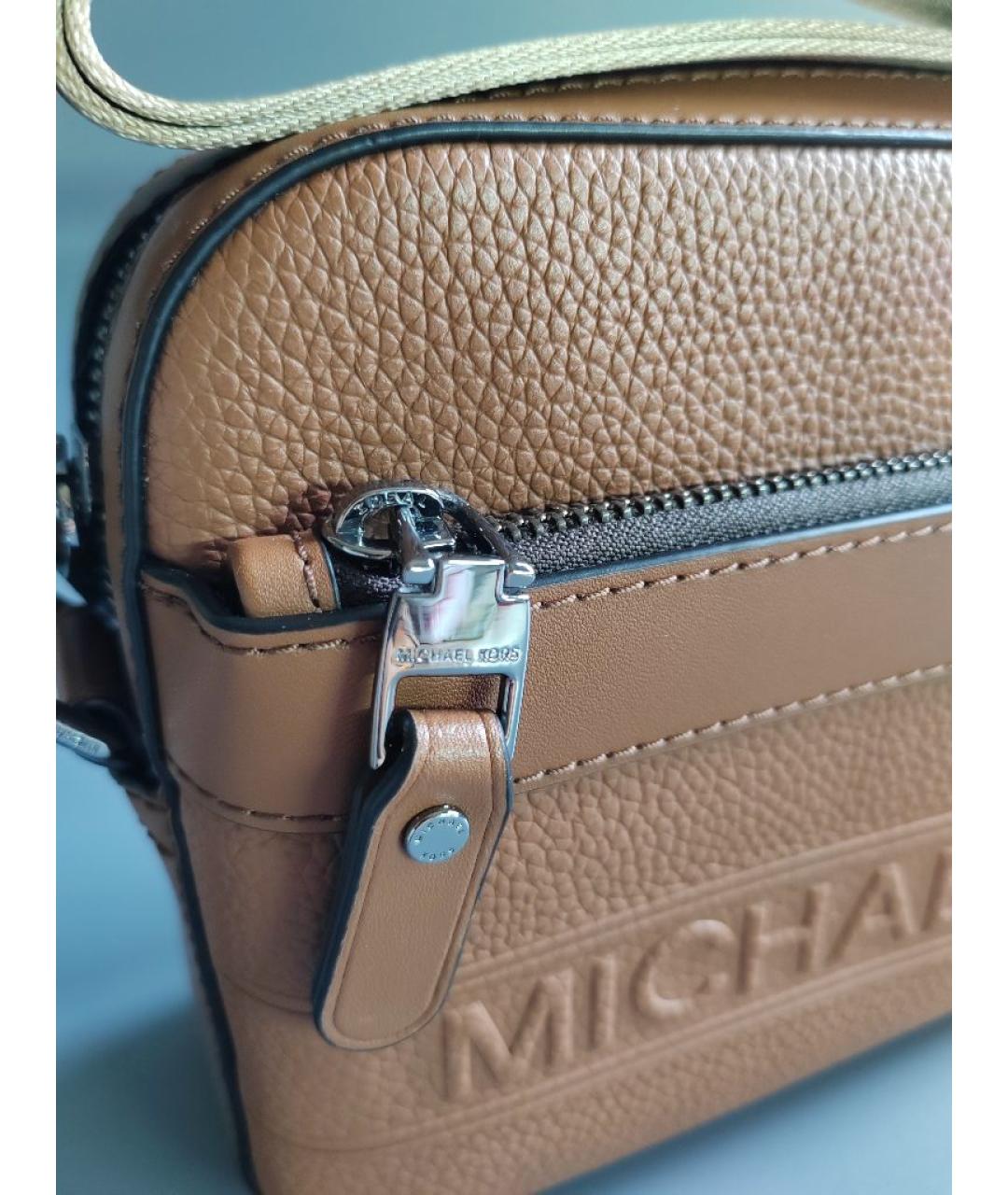 MICHAEL KORS Коричневая кожаная сумка на плечо, фото 6