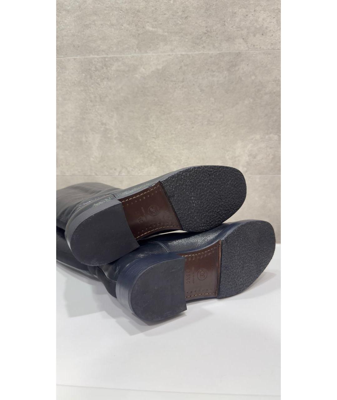 CHANEL Темно-синие кожаные сапоги, фото 5