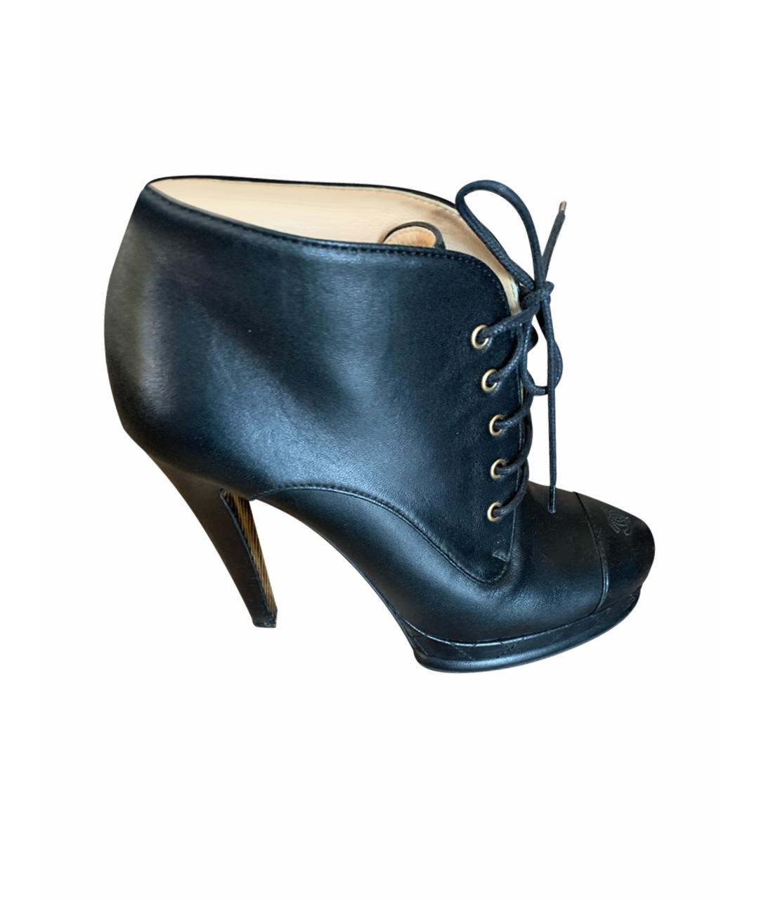 CHANEL Черные кожаные ботильоны, фото 1