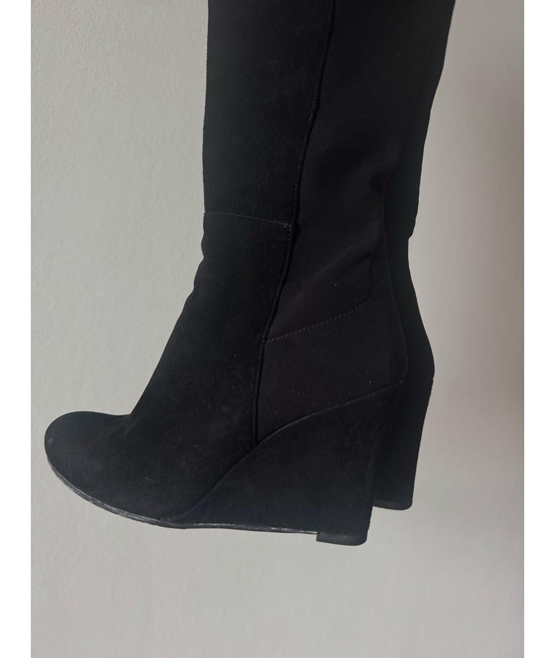 STUART WEITZMAN Черные замшевые сапоги, фото 3
