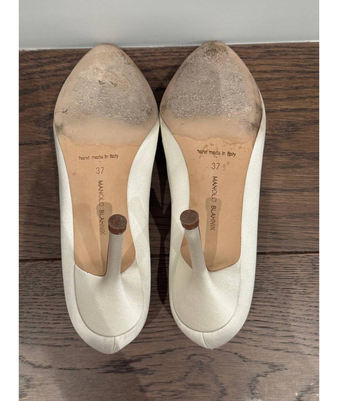 MANOLO BLAHNIK Белые текстильные туфли, фото 7