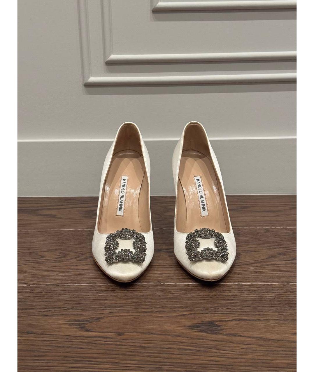 MANOLO BLAHNIK Белые текстильные туфли, фото 8