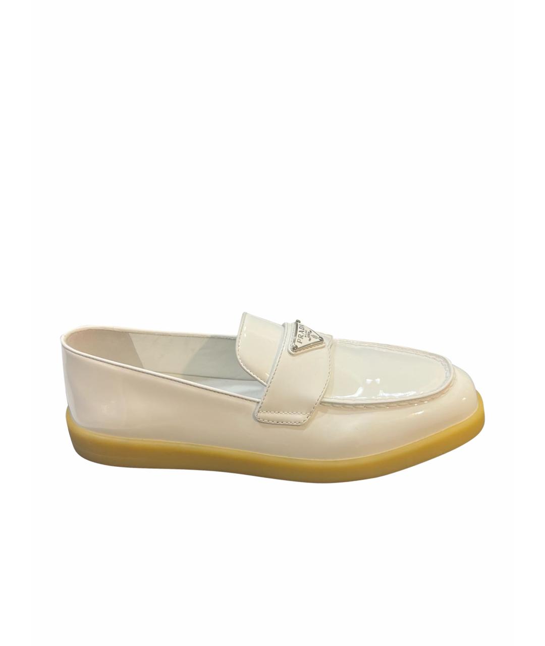 PRADA Белые лоферы, фото 1