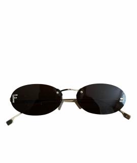 FENDI Солнцезащитные очки