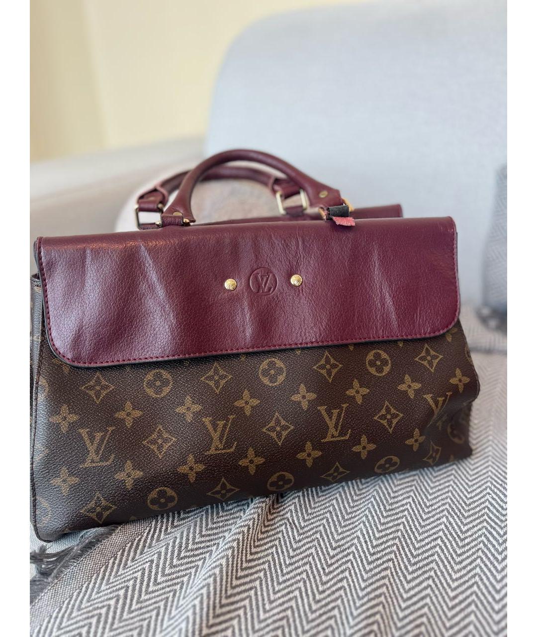 LOUIS VUITTON Коричневая сумка с короткими ручками, фото 6