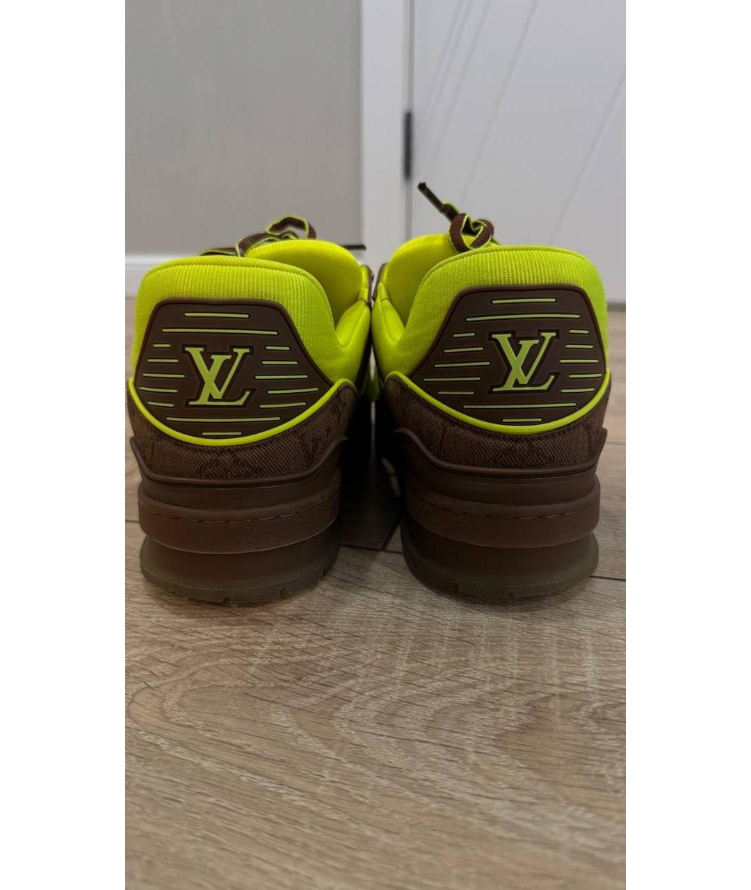 LOUIS VUITTON Салатовые кожаные низкие кроссовки / кеды, фото 4