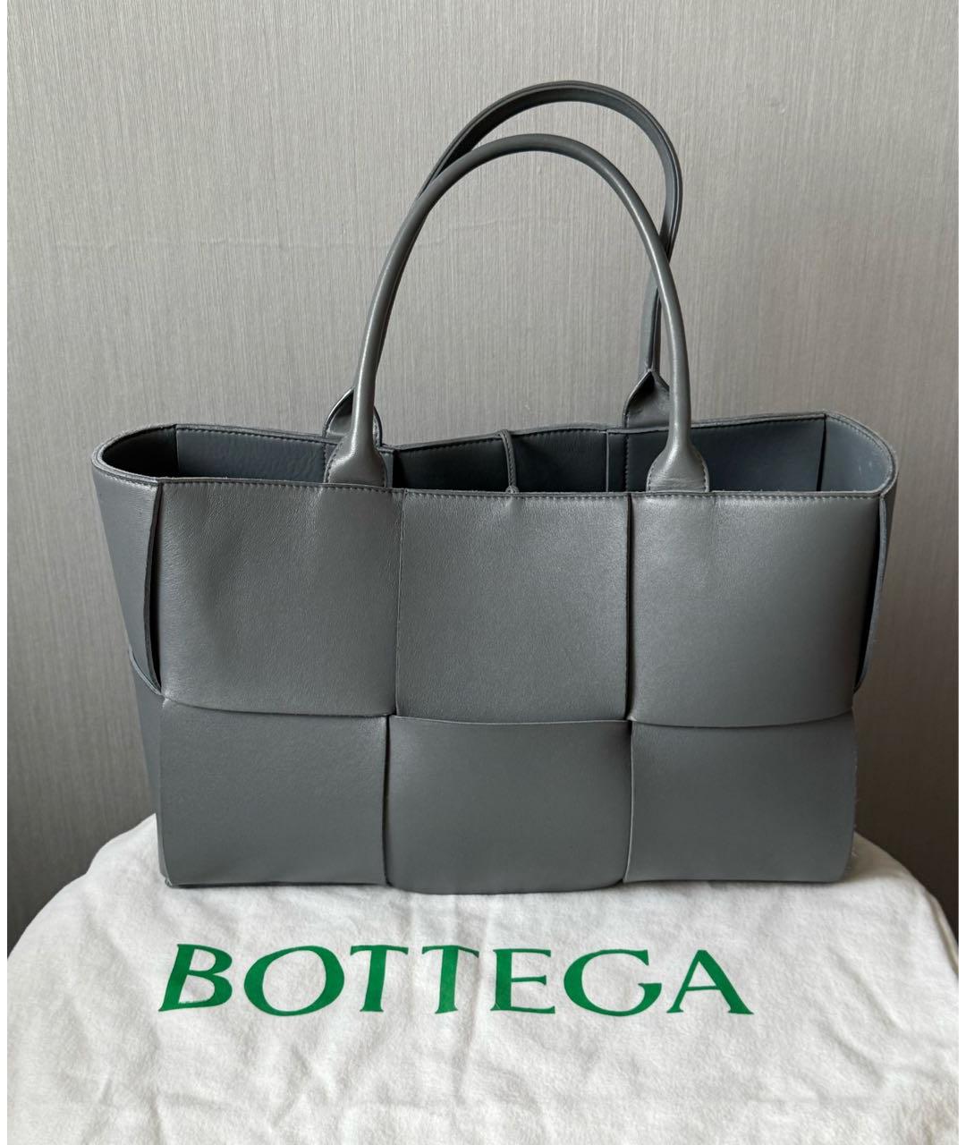 BOTTEGA VENETA Серая кожаная сумка с короткими ручками, фото 7