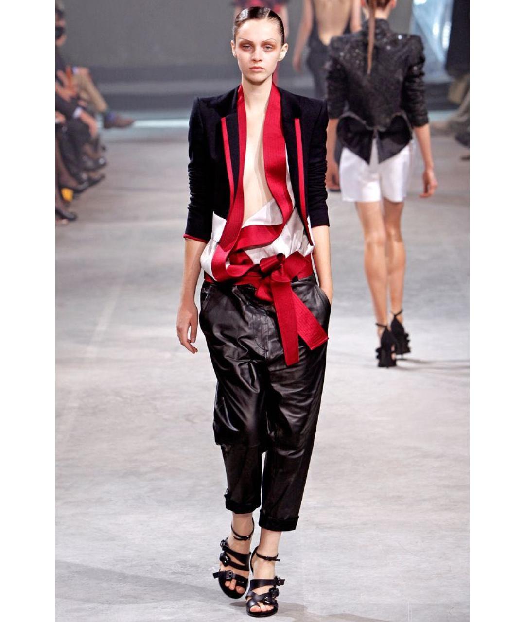 HAIDER ACKERMANN Черные кожаные босоножки, фото 3