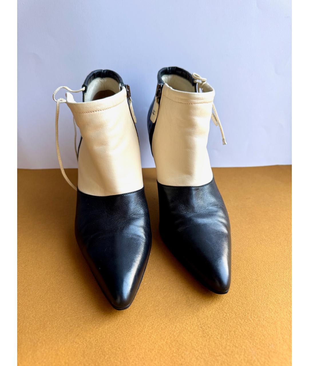 CHANEL Черные кожаные ботильоны, фото 4