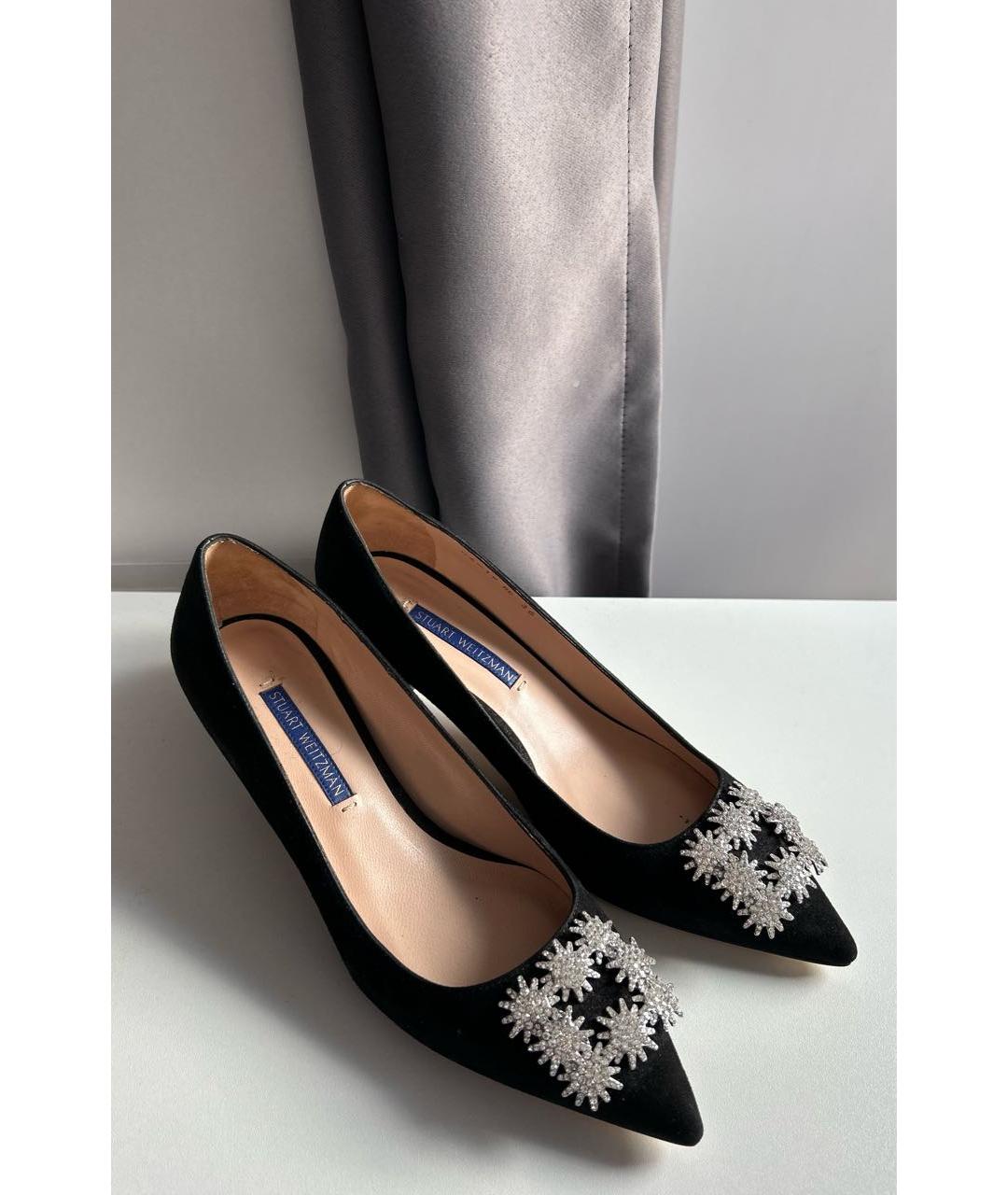 STUART WEITZMAN Черные лодочки на низком каблуке, фото 7