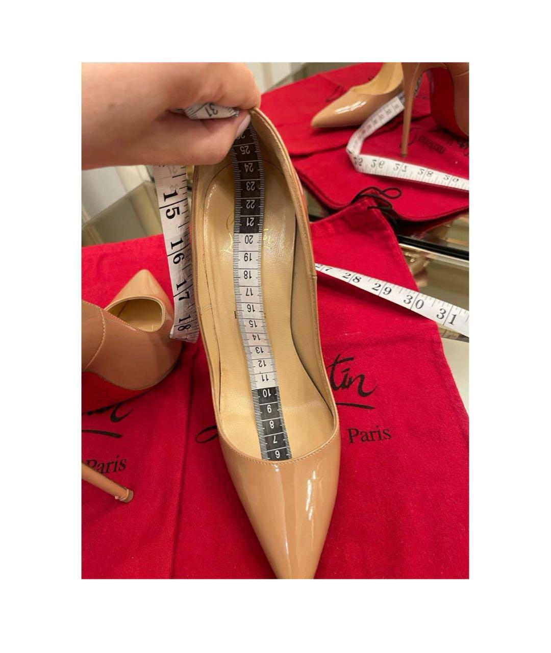 CHRISTIAN LOUBOUTIN Бежевые туфли из лакированной кожи, фото 6