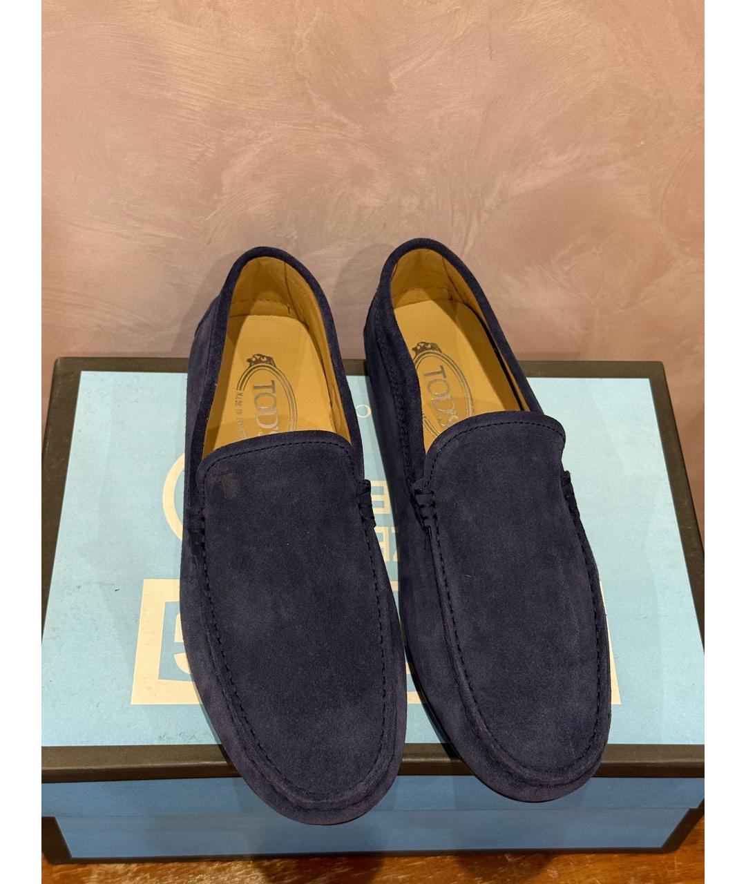 TOD'S Темно-синие замшевые мокасины, фото 3