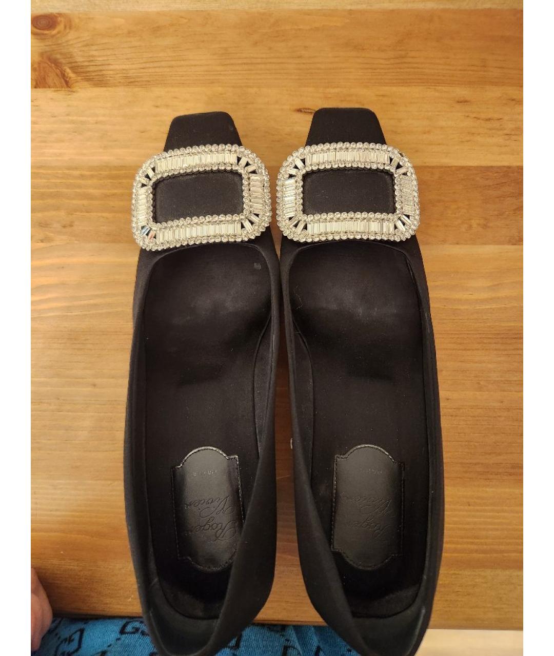 ROGER VIVIER Черные текстильные лодочки на низком каблуке, фото 3