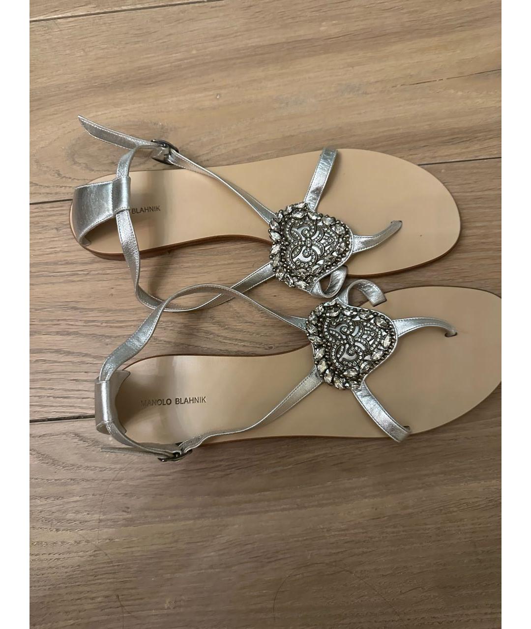 MANOLO BLAHNIK Серебряные кожаные босоножки, фото 3
