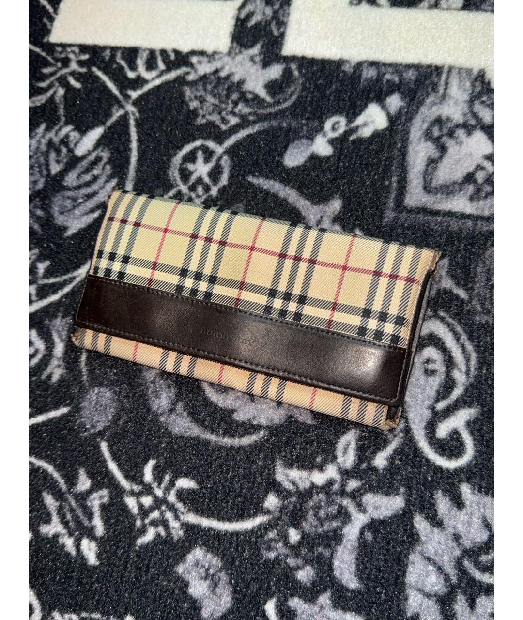 BURBERRY Бежевый кошелек, фото 2