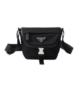 PRADA Сумка на плечо