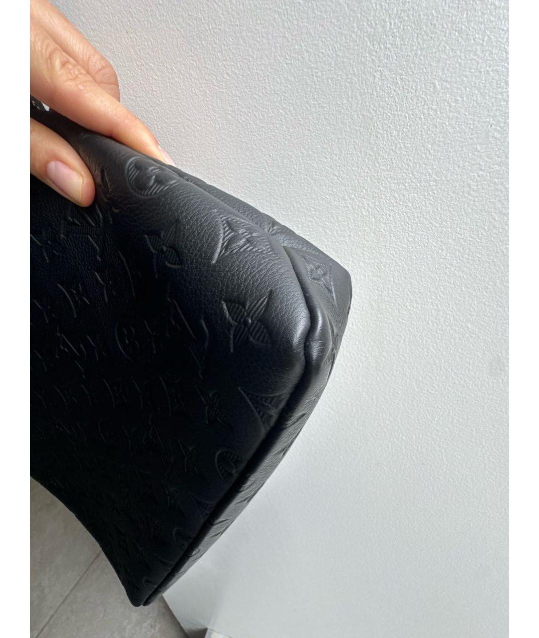 LOUIS VUITTON Черная кожаная барсетка, фото 7