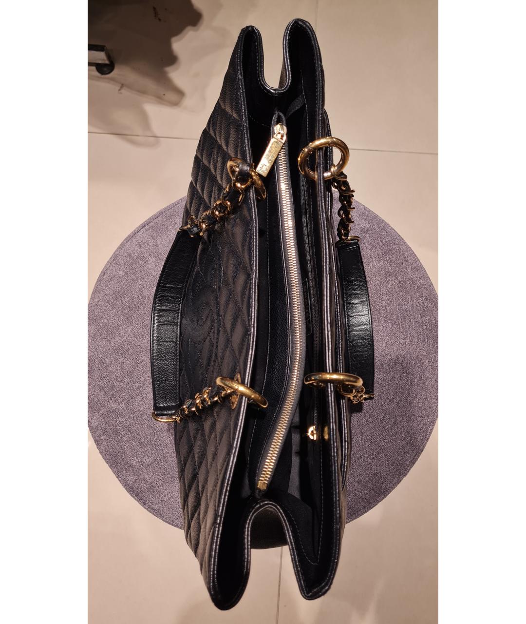 CHANEL Черная кожаная сумка тоут, фото 4