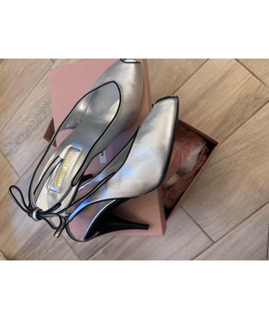 MIU MIU Серебряные кожаные босоножки, фото 4