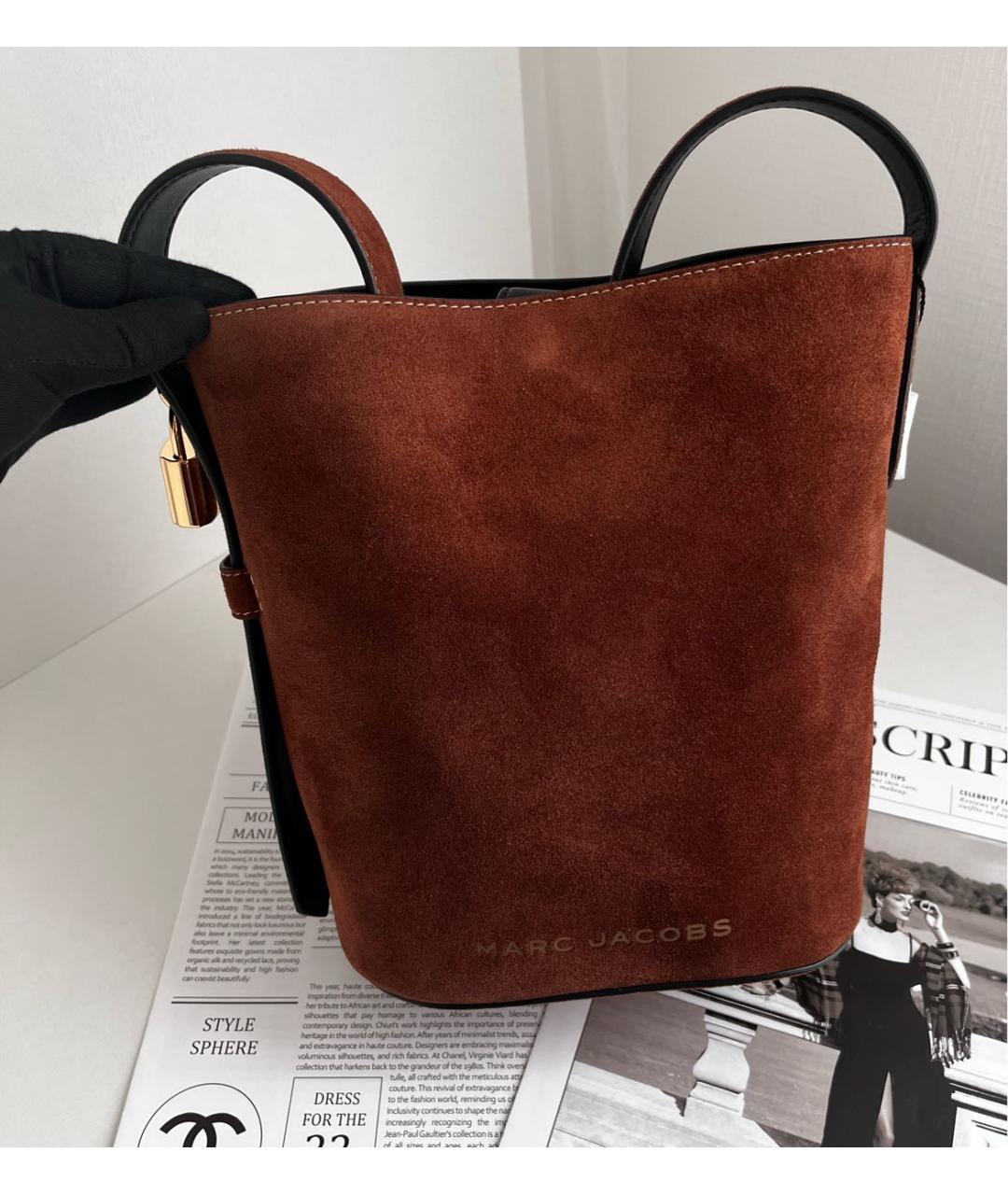 MARC JACOBS Коричневая замшевая сумка через плечо, фото 2