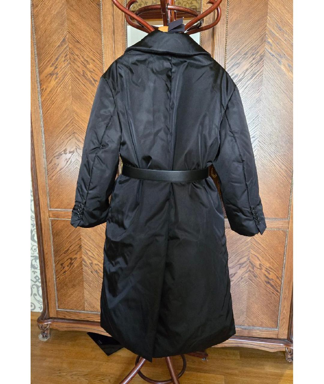 PRADA Черный полиамидовый пуховик, фото 2