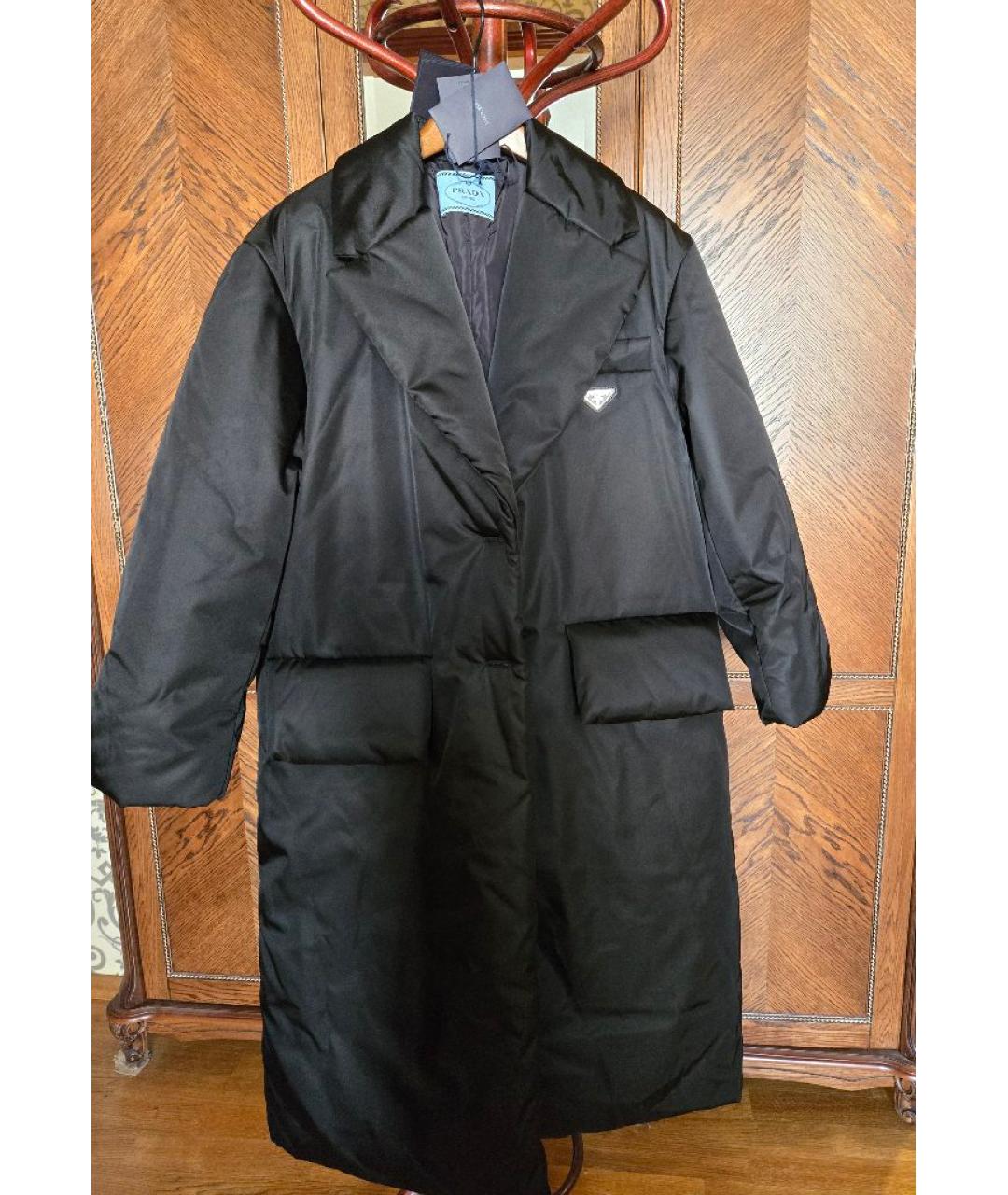 PRADA Черный полиамидовый пуховик, фото 4
