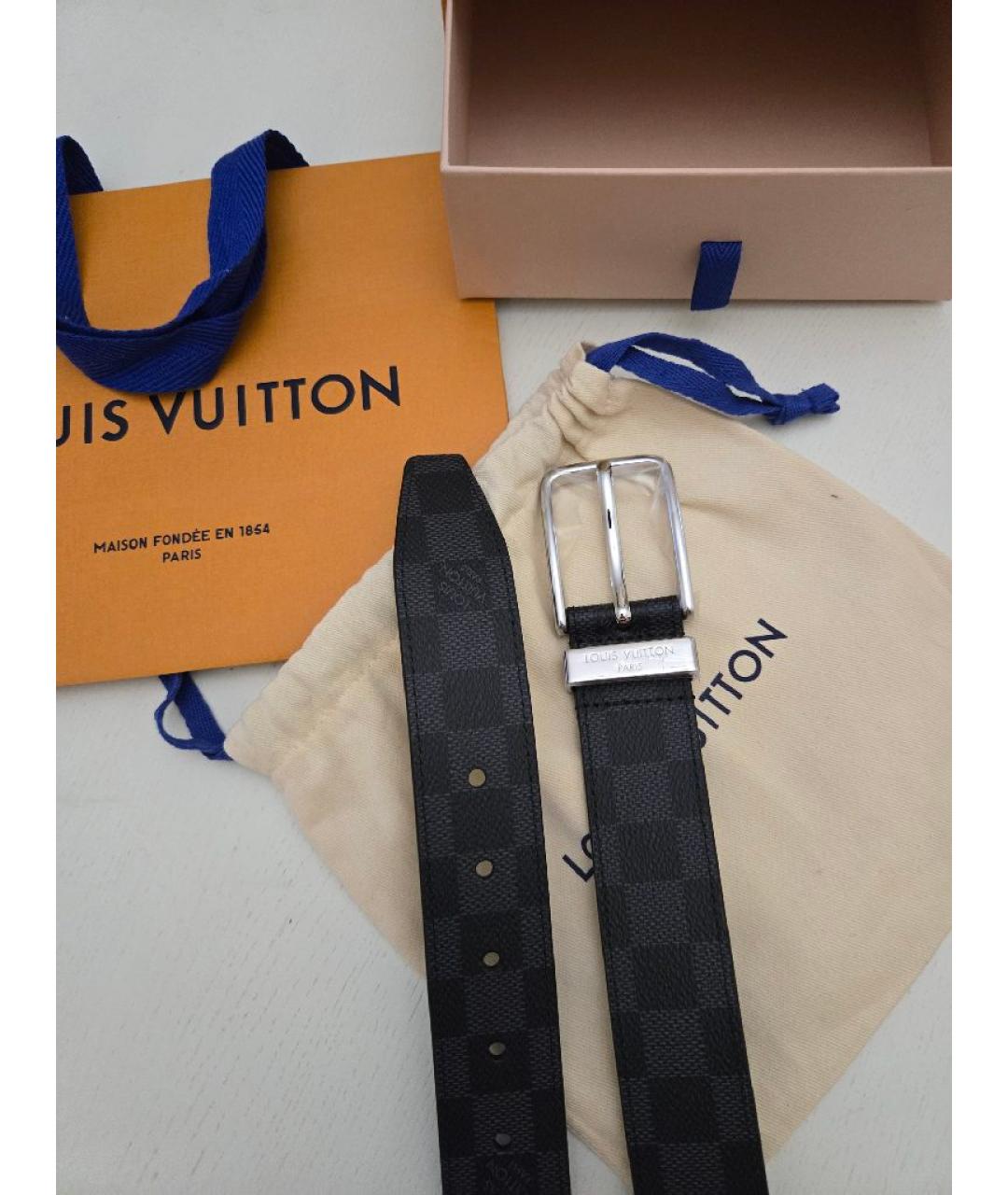 LOUIS VUITTON Антрацитовый кожаный ремень, фото 2