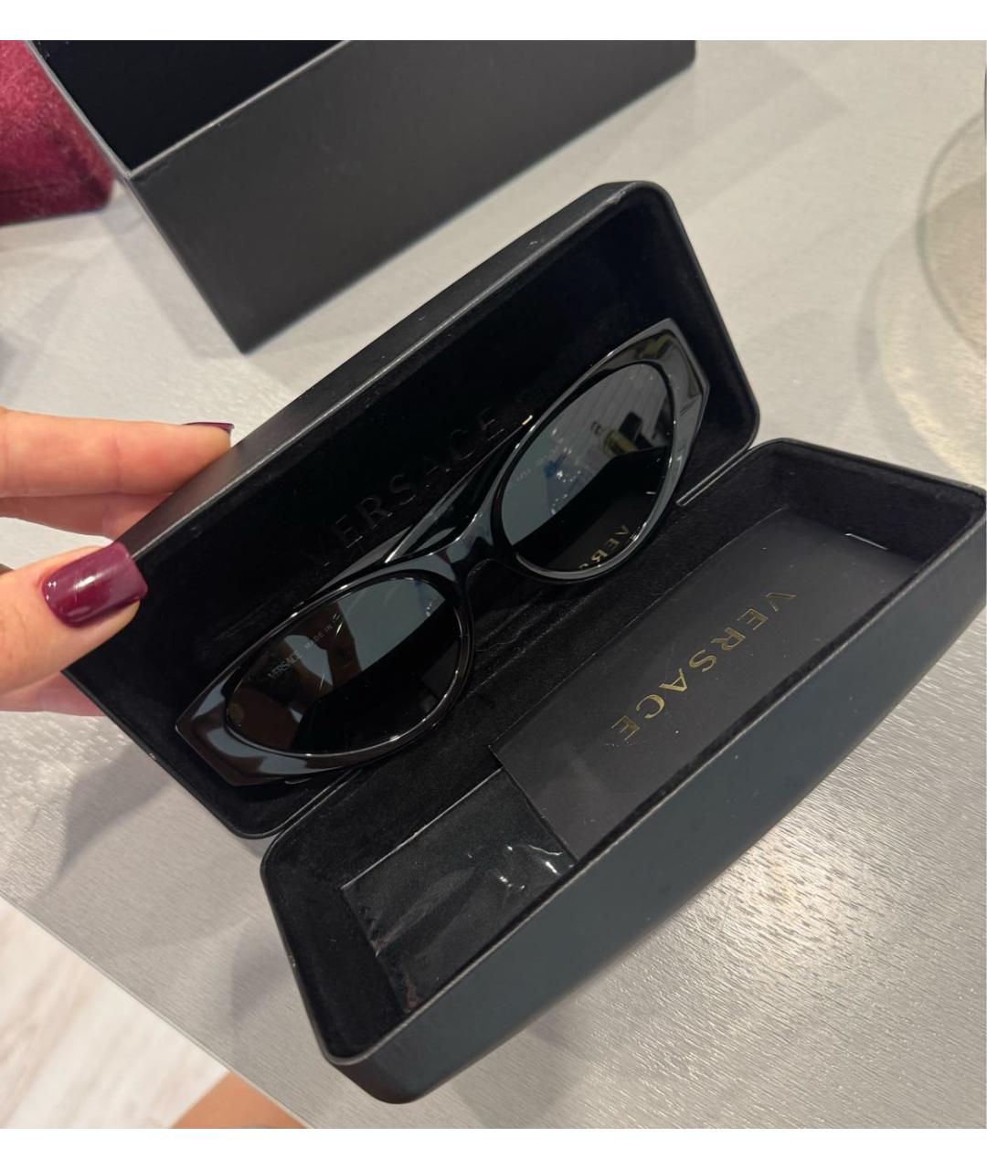 VERSACE Черные пластиковые солнцезащитные очки, фото 6