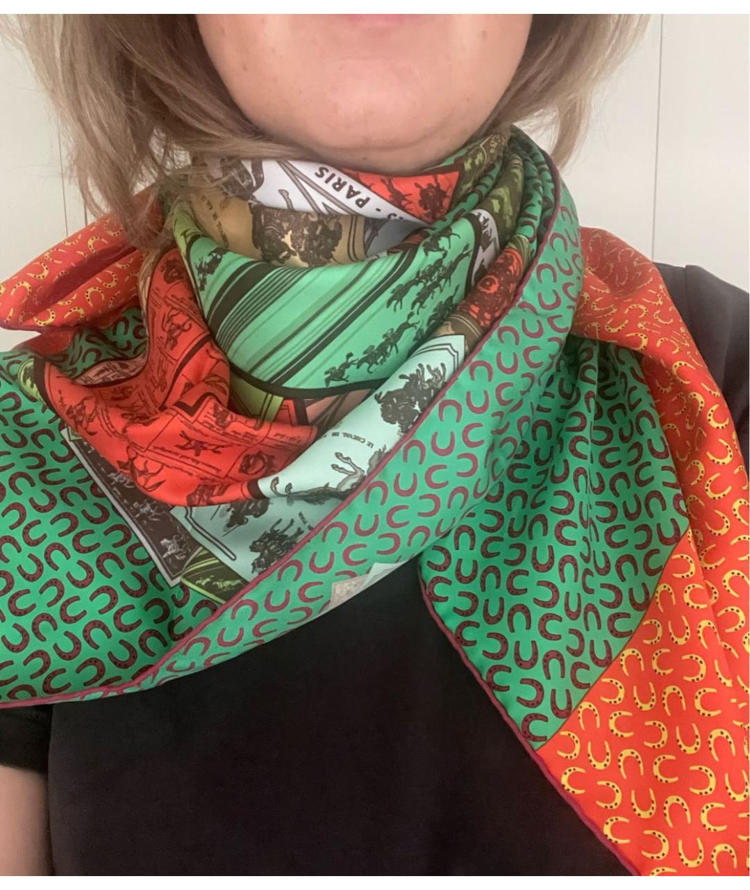 HERMES Зеленый шелковый платок, фото 2