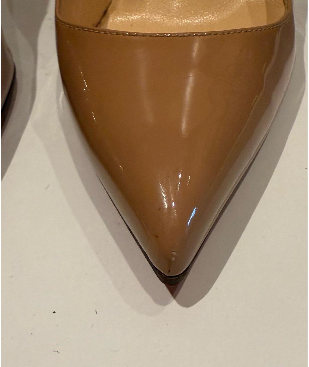 CHRISTIAN LOUBOUTIN Бежевые туфли из лакированной кожи, фото 3