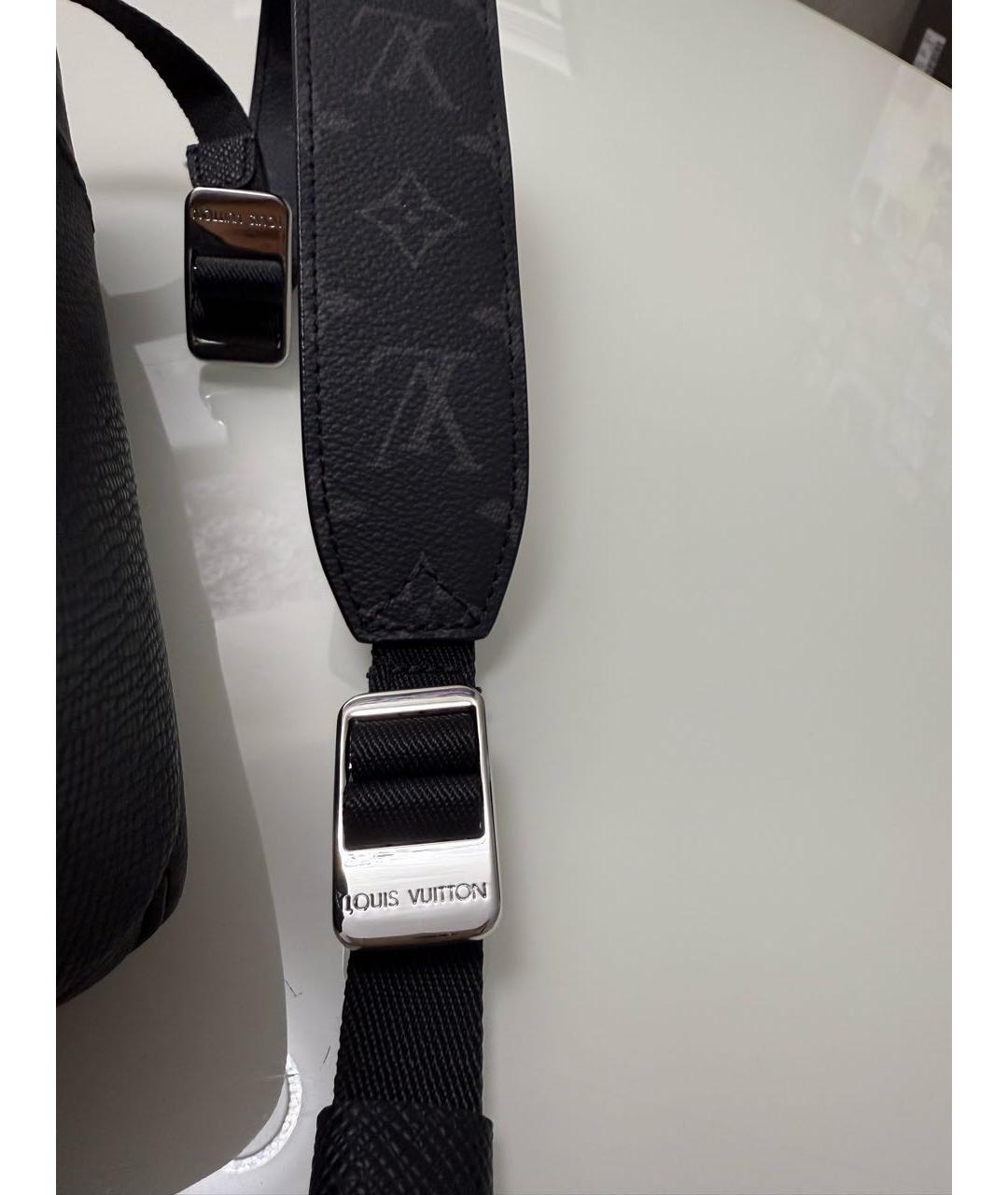 LOUIS VUITTON Черная барсетка, фото 8