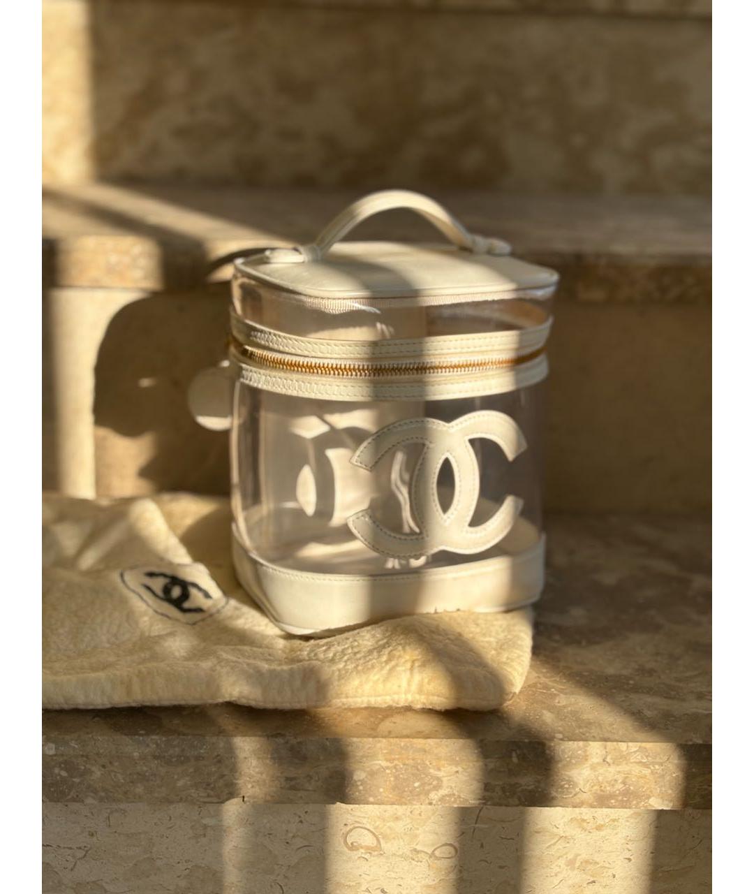 CHANEL Белая сумка с короткими ручками, фото 2