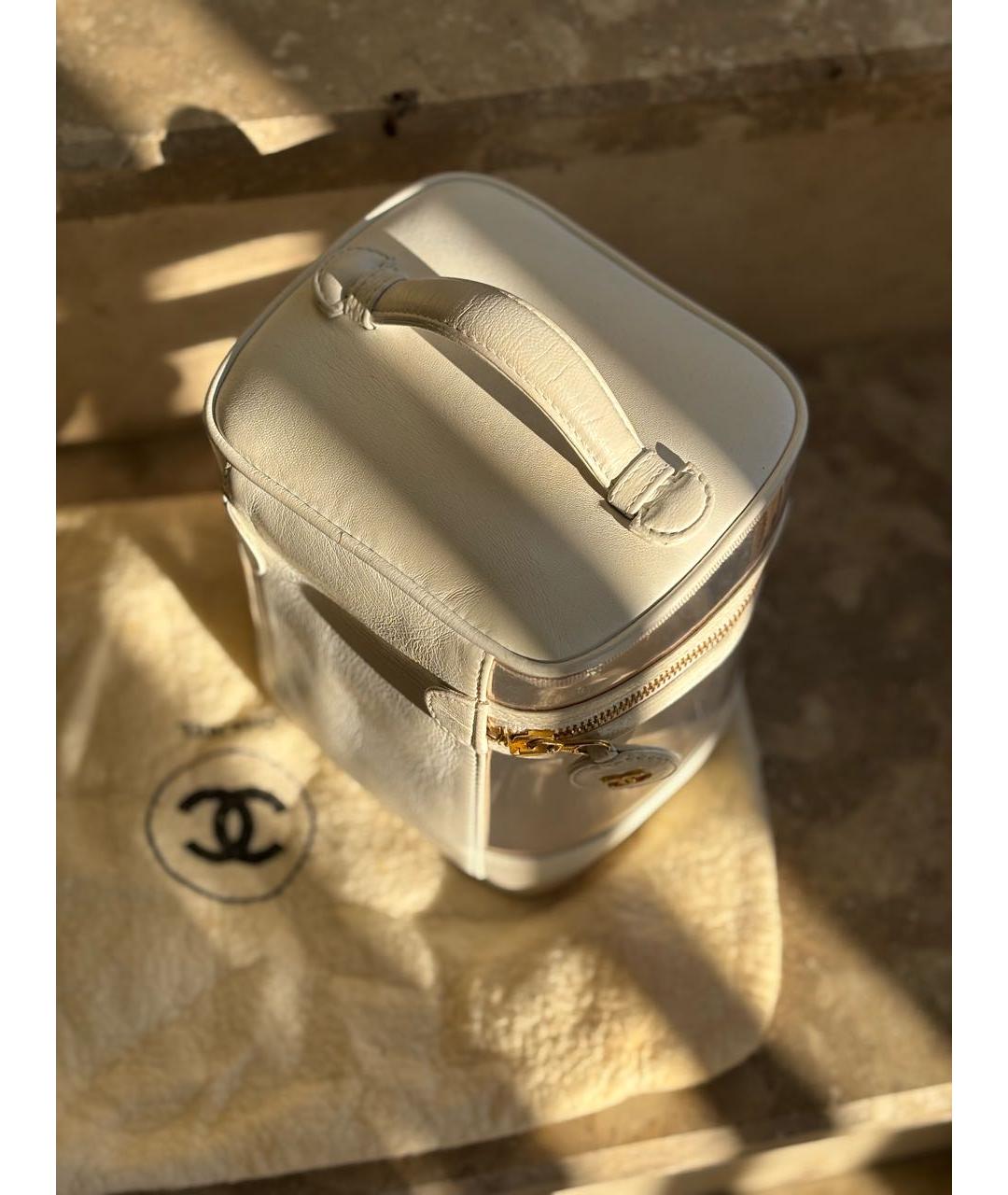 CHANEL Белая сумка с короткими ручками, фото 4