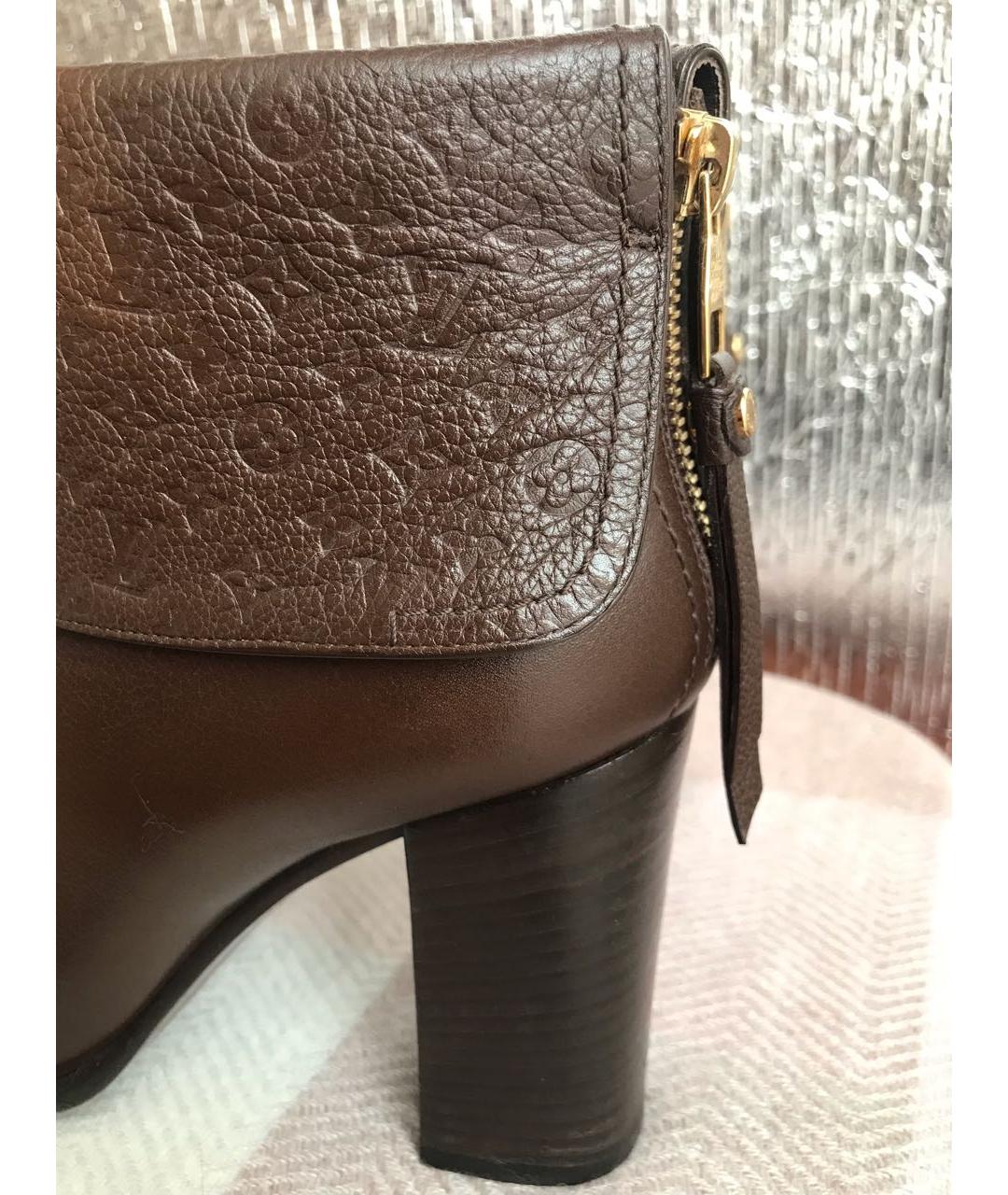 LOUIS VUITTON Коричневые кожаные ботильоны, фото 5