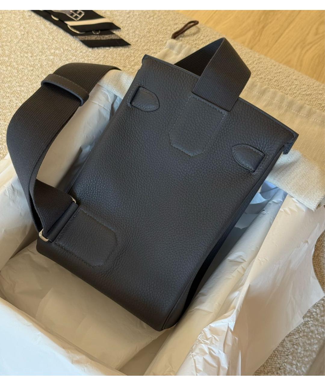 HERMES Антрацитовая кожаная сумка на плечо, фото 3