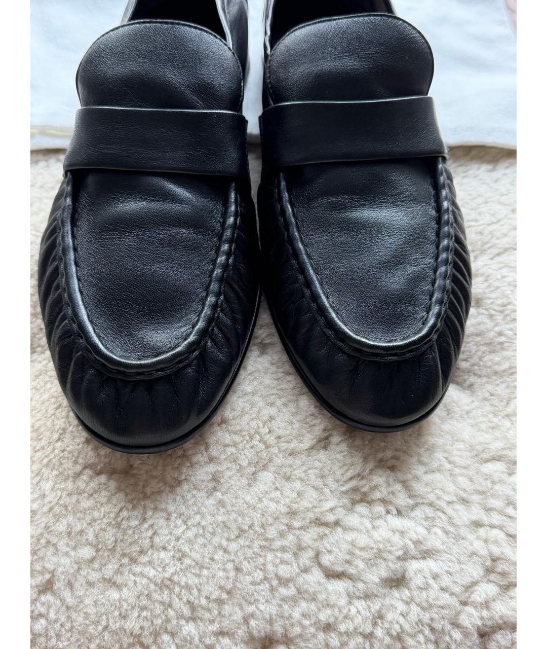 THE ROW Черные кожаные лоферы, фото 7