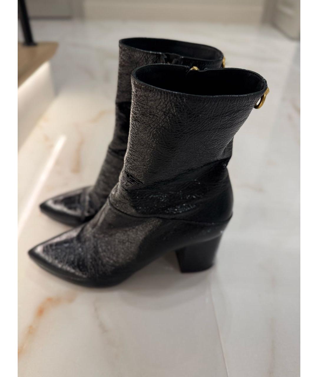 VALENTINO Черные ботильоны из лакированной кожи, фото 4