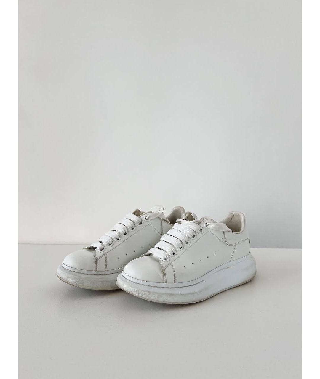 ALEXANDER MCQUEEN Белые кожаные кеды, фото 2