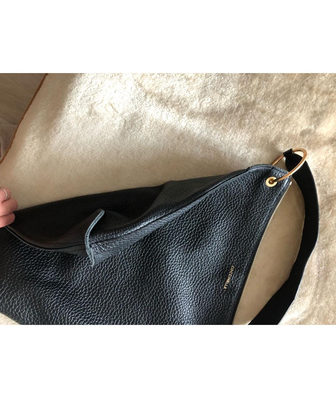 COCCINELLE Черная кожаная сумка через плечо, фото 2