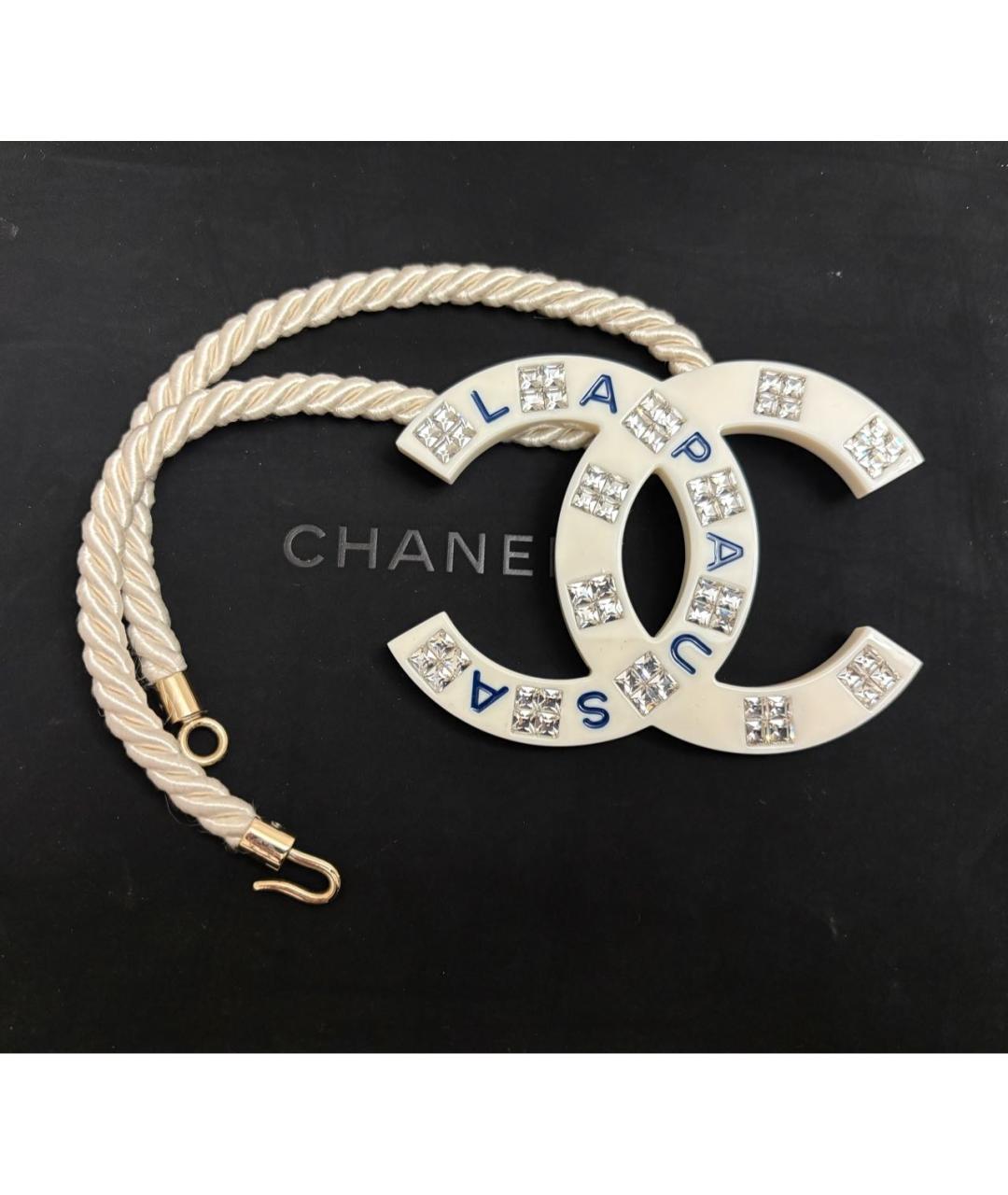 CHANEL Белый пластиковый чокер, фото 4